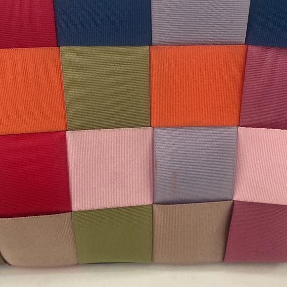 Comely Crossbody - Picture 4 of 6